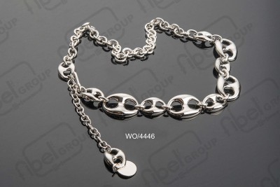 <i18n class='notranslate'>Belts made of metal and other materials</i18n>