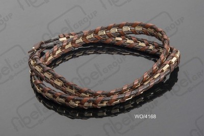 <i18n class='notranslate'>Belts made of metal and other materials</i18n>