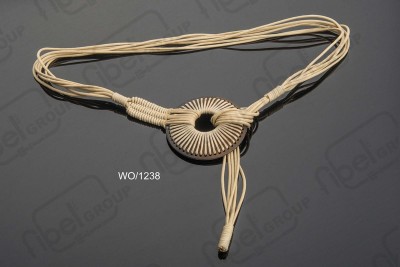 <i18n class='notranslate'>Belts made of metal and other materials</i18n>