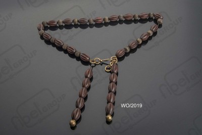 <i18n class='notranslate'>Belts made of metal and other materials</i18n>