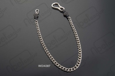 <i18n class='notranslate'>Trousers chains - chain pants</i18n>