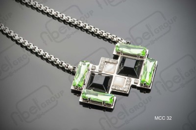 <i18n class='notranslate'>Necklaces</i18n>