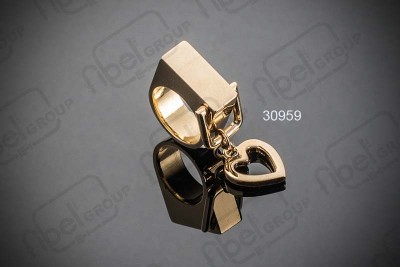 <i18n class='notranslate'>Handring</i18n>