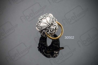 <i18n class='notranslate'>Handring</i18n>