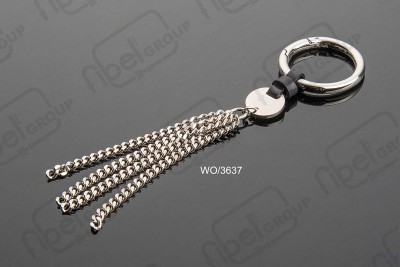 <i18n class='notranslate'>Keychains and bag ornaments</i18n>