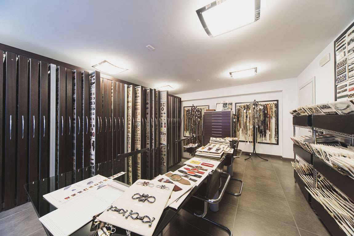 <i18n class='notranslate'>Showroom Fibel Group</i18n>
