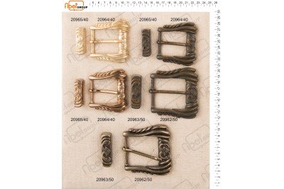 <i18n class='notranslate'>Baroque style buckles</i18n>