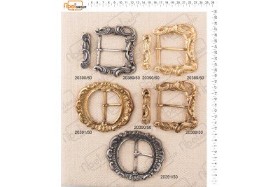 <i18n class='notranslate'>Baroque style buckles</i18n>