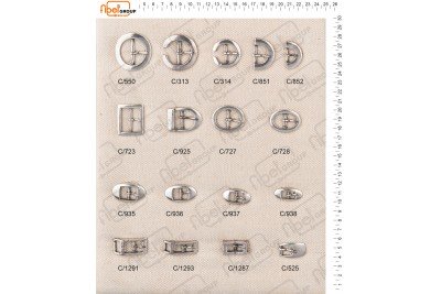 Fibbie piccole e morsetti calzatura