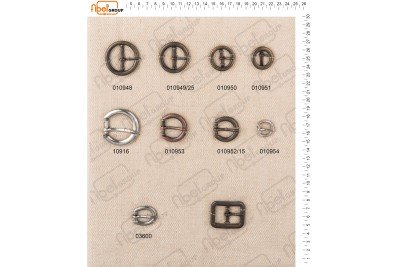 Fibbie piccole e morsetti calzatura