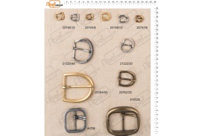 Fibbie piccole e morsetti calzatura