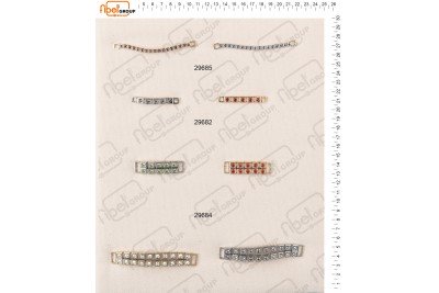 Fibbie piccole e morsetti calzatura