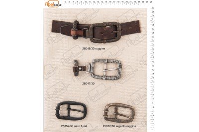 Fibbie stile selleria