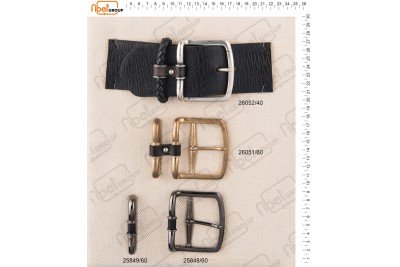 Fibbie stile selleria